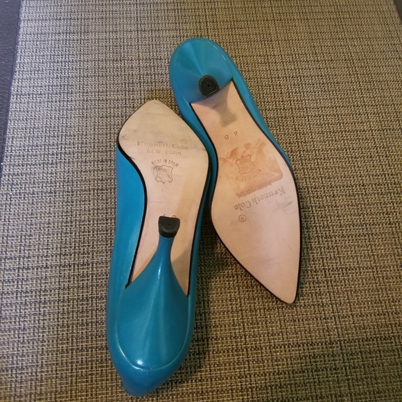 KENNETH COLE Teal Leather Heels (Size 6B) - Picture 12 of 14